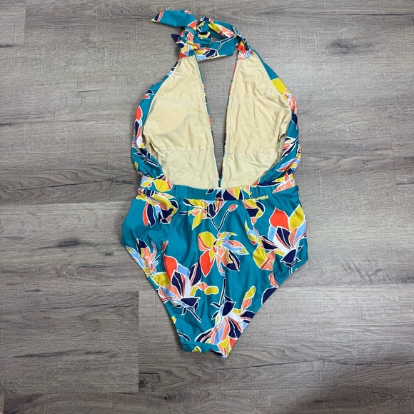 ModCloth bathing suit Women’s One Piece Floral Medium Halter Tropical Green - Picture 6 of 10